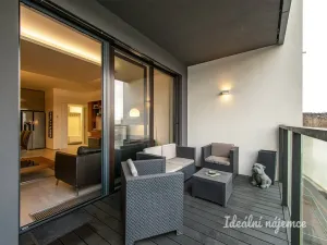 Pronájem bytu 3+kk, Praha - Holešovice, Sanderova, 97 m2