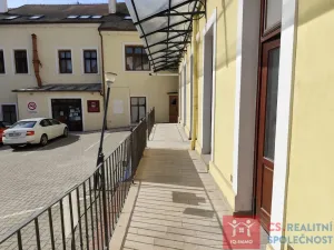 Pronájem obchodního prostoru, Znojmo, Vídeňská třída, 67 m2
