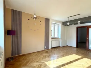 Pronájem bytu 2+1, Cheb, Jakubská, 50 m2