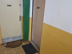 Pronájem bytu 1+1, Děčín - Děčín III-Staré Město, Jezdecká, 36 m2