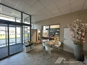 Pronájem restaurace, Zlín, třída Tomáše Bati, 18 m2