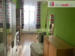 Pronájem bytu 1+1, Praha - Kobylisy, Zenklova, 40 m2