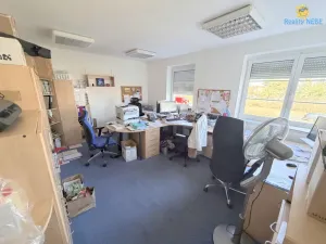 Pronájem kanceláře, Praha - Kunratice, Vídeňská, 350 m2