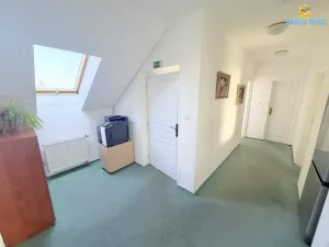 Pronájem kanceláře, Praha - Kunratice, Vídeňská, 350 m2
