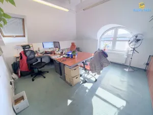 Pronájem kanceláře, Praha - Kunratice, Vídeňská, 350 m2