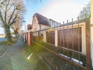 Prodej rodinného domu, Kladno, U zastávky, 176 m2