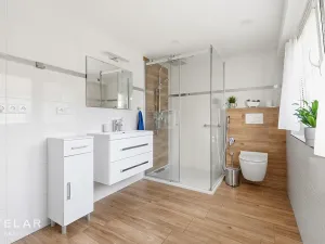Prodej apartmánu, Štítary, 665 m2