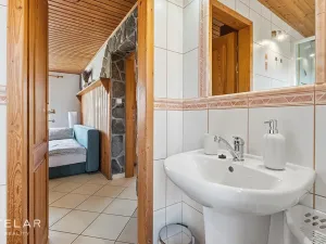 Prodej apartmánu, Štítary, 665 m2