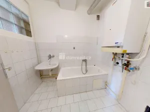 Pronájem bytu 2+1, Opava - Město, Dolní náměstí, 76 m2