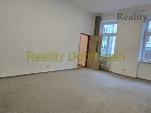 Pronájem bytu 1+1, Opava, Mánesova, 42 m2