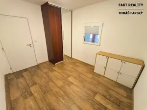 Pronájem bytu 3+1, Ústí nad Labem, V Podhájí, 65 m2