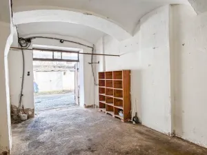 Pronájem skladu, Pardubice, Jana Palacha, 23 m2