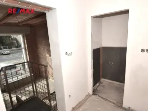 Pronájem obchodního prostoru, Plzeň, Slovanská, 41 m2