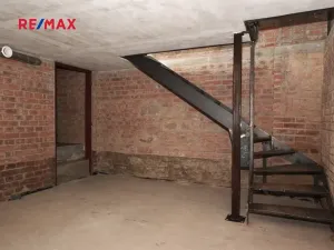 Pronájem obchodního prostoru, Plzeň, Slovanská, 41 m2