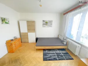 Prodej bytu 2+1, Louny, Tyršovo nám., 52 m2