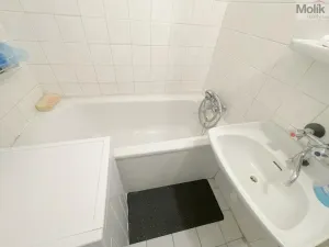 Prodej bytu 2+1, Louny, Tyršovo nám., 52 m2