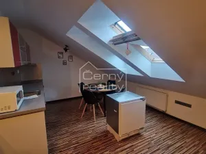 Pronájem bytu 1+kk, Jičín, Kollárova, 50 m2