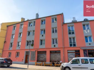 Pronájem bytu 2+kk, Opava, náměstí Osvoboditelů, 47 m2