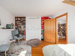 Prodej bytu 4+kk, České Budějovice - České Budějovice 6, M. Vydrové, 143 m2