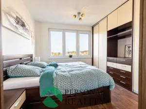 Prodej bytu 3+1, Zliv, Školní, 75 m2