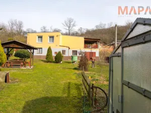 Prodej rodinného domu, Březno - Střezov, 200 m2