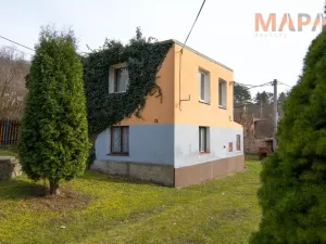 Prodej rodinného domu, Březno - Střezov, 200 m2