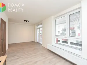 Pronájem bytu 1+kk, Beroun, Nepilova, 39 m2