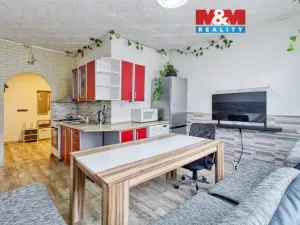 Prodej bytu 2+1, Chomutov, Kamenná, 68 m2