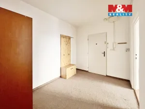 Pronájem bytu 2+1, Děčín - Děčín III-Staré Město, Oblouková, 74 m2