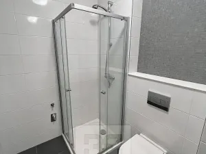 Pronájem bytu 1+kk, Praha - Libeň, Novovysočanská, 25 m2