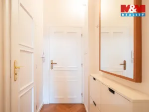 Pronájem bytu 1+kk, Praha - Nusle, náměstí Bratří Synků, 23 m2