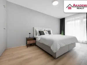 Pronájem bytu 2+kk, Brno, Bystrcká, 59 m2
