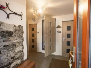 Prodej rodinného domu, Polepy - Okna, 211 m2