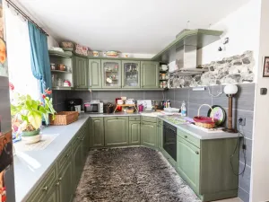 Prodej rodinného domu, Polepy - Okna, 211 m2