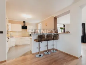 Prodej rodinného domu, Statenice, Úvozová, 192 m2