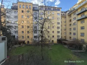 Pronájem bytu 1+1, Praha - Holešovice, Osadní, 38 m2