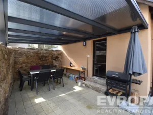 Prodej rodinného domu, Zásmuky - Nesměň, 72 m2