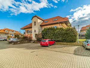 Prodej bytu 1+kk, Holubice - Kozinec, Buková, 40 m2