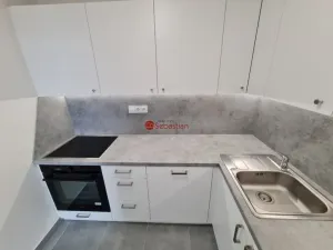 Pronájem bytu 3+1, Teplice - Trnovany, Antonína Sochora, 61 m2