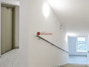 Pronájem bytu 3+1, Teplice - Trnovany, Antonína Sochora, 61 m2