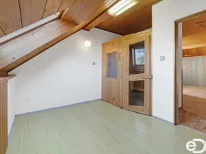 Prodej rodinného domu, Praha, Za podjezdem, 160 m2