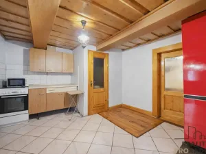 Prodej vícegeneračního domu, Konárovice, 300 m2