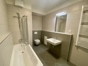 Pronájem bytu 2+kk, Praha - Třebonice, Thomasova, 46 m2