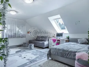 Prodej rodinného domu, Zeleneč, Štefánikova, 540 m2