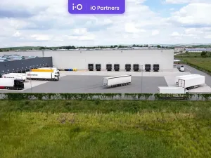 Pronájem skladu, Blučina, Hřbitovní, 2920 m2