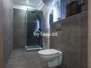 Pronájem bytu 2+kk, Louny, Jablonského, 45 m2