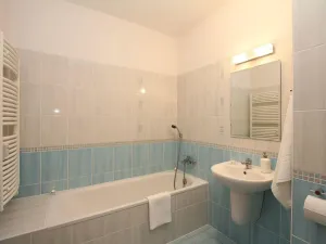 Pronájem bytu 2+kk, Pardubice - Trnová, Jozefa Gabčíka, 55 m2