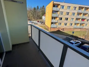 Prodej bytu 1+1, Hostinné, Sídliště, 37 m2