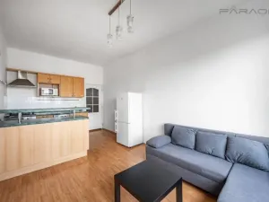 Pronájem bytu 2+kk, Praha - Vršovice, 28. pluku, 48 m2