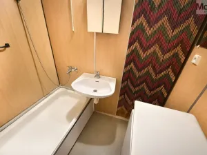 Prodej bytu 1+kk, Ústí nad Labem - Krásné Březno, Obvodová, 32 m2